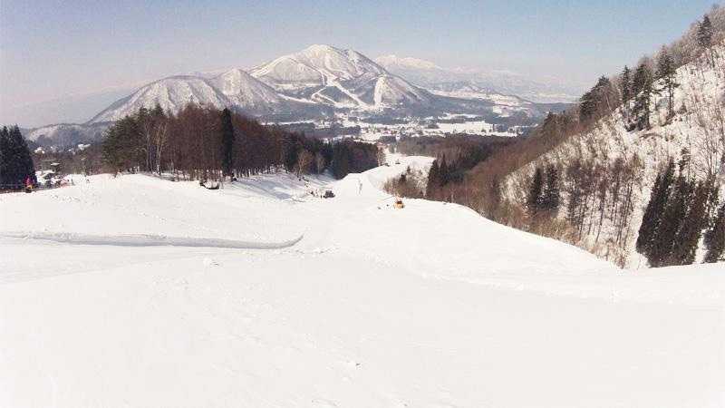 スノボツアー北志賀小丸山スキー場