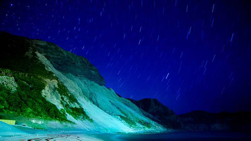 東京の天然プラネタリウム 伊豆七島のおすすめ星空観賞スポット トリッパー