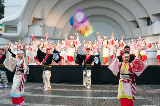 原宿を舞う踊り子たち スーパーよさこい祭15に行ってみた トリッパー